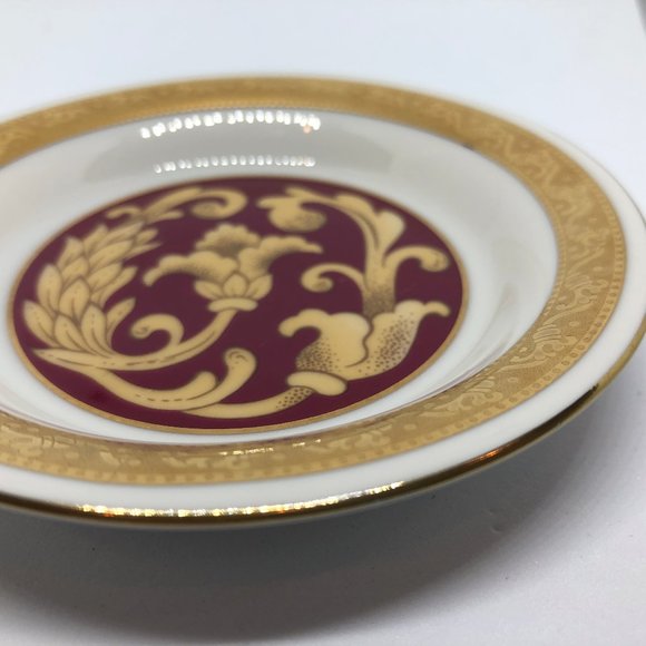 Tea Cup Gold Lion Head Porcelain 3 Legged - Picture 9 of 12
